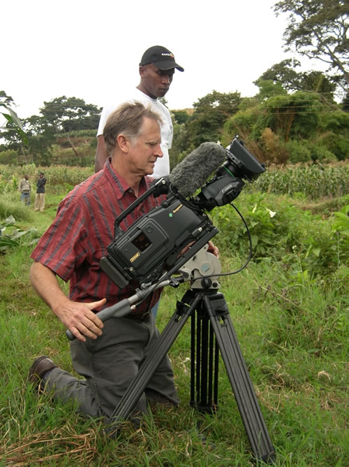 Alan Dater with the Vinten Vision 10 in Kenya snapshot